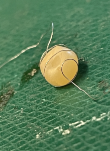 Tighten the top of the wire wraps